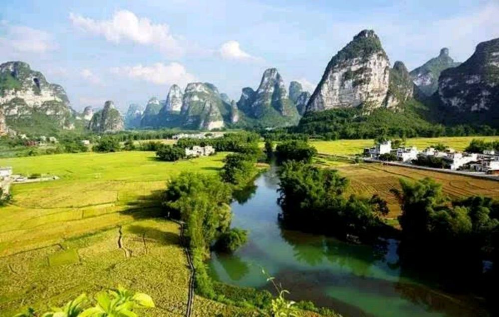 广西演员深情演绎，对话与独白中的广西风情